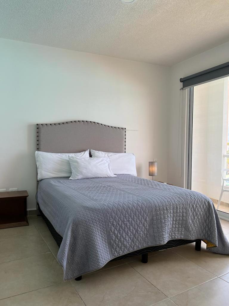 Dreams Cancun Blue Paradise Apartment Bagian luar foto